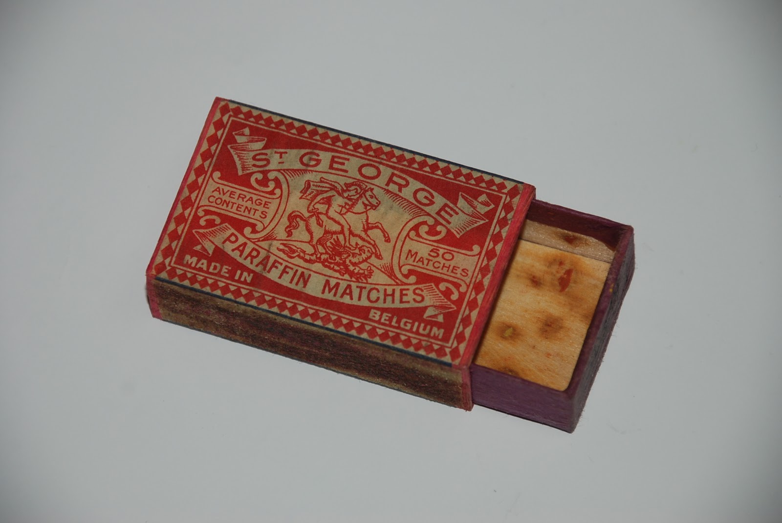 MATCHBOXES AND LABELS COLLECTION WOODEN MATCHBOX