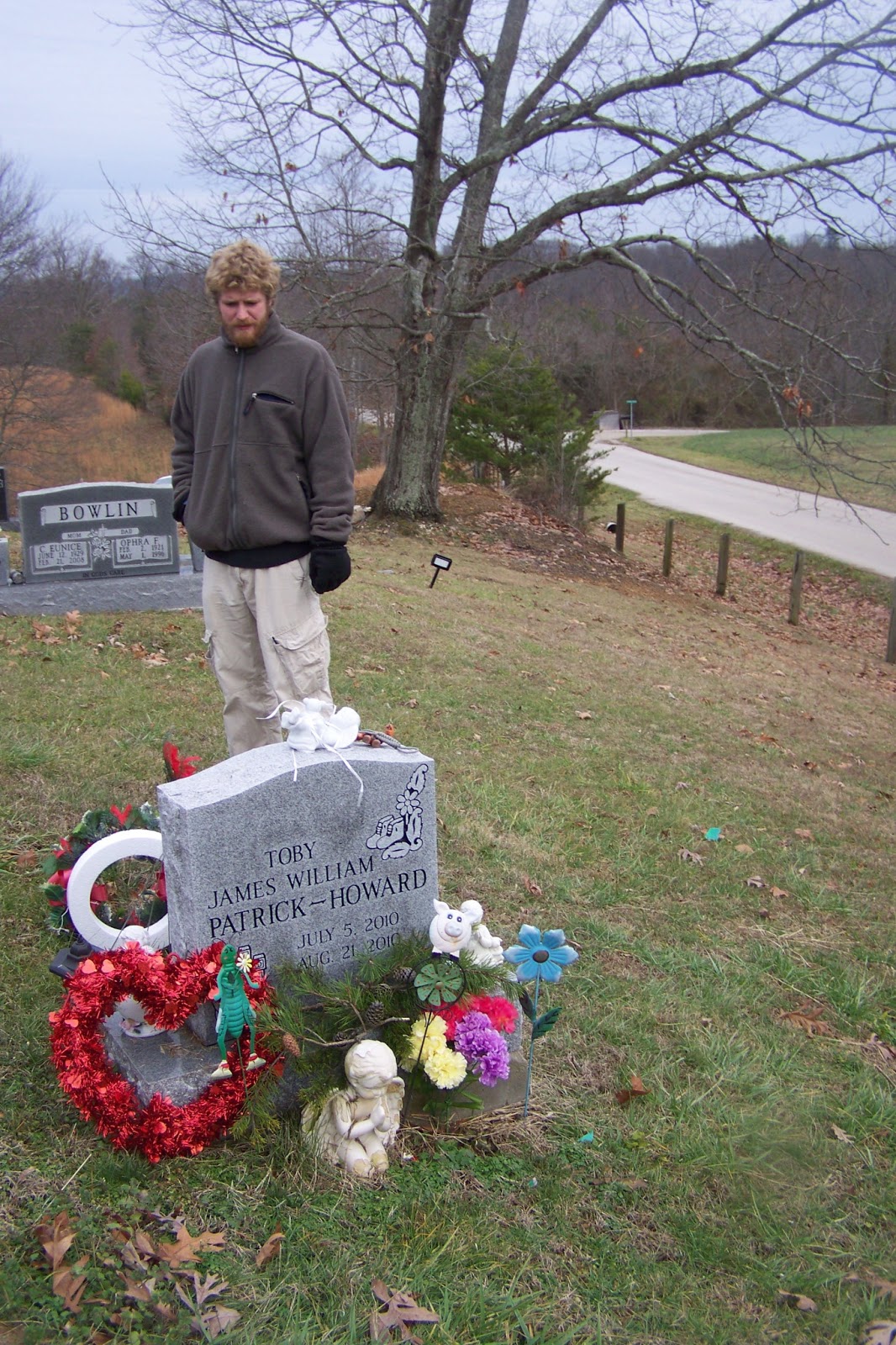 Coping with SIDS Cemetery and funeral stuff