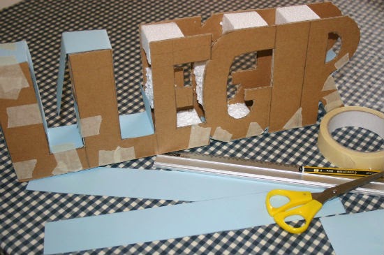 Mar&Vi Blog: Small & Low Cost: Diy para hacer letras decorativas en cartón
