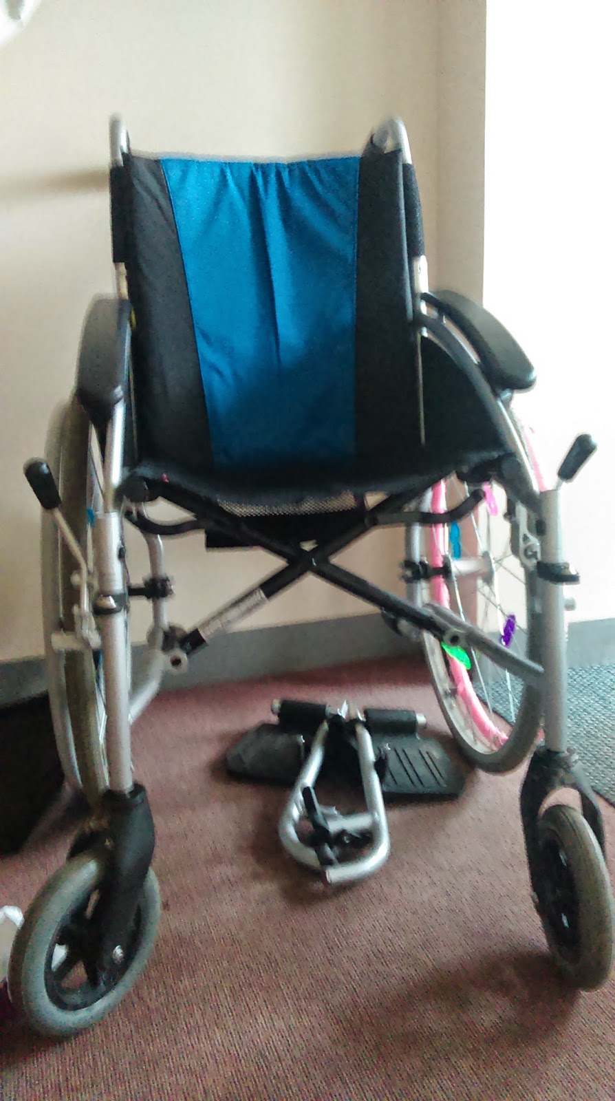 Disability Life Hacks 5 Wheelchair foot rest