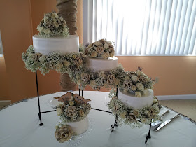 www.TheOtherEndOfTheCandle.com Wedding Cake with Paper Flowers for 125 guests for less than $100