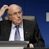 Sport: FIFA suspends Sepp Blatter for 90 days 