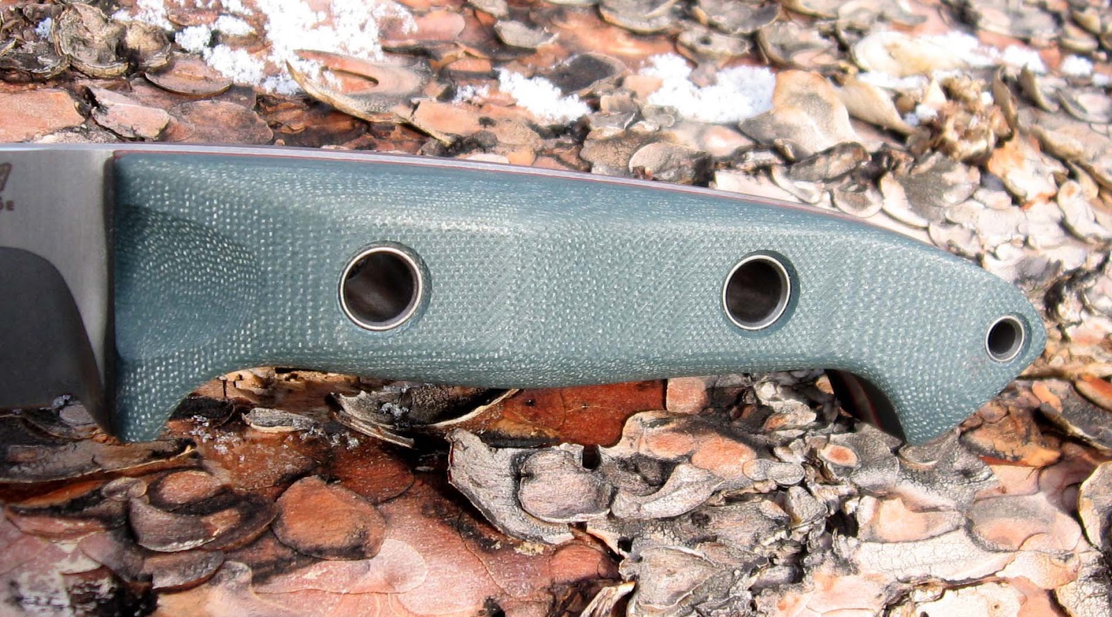 Rocky Mountain Bushcraft REVIEW The Benchmade Bushcrafter Knife Has