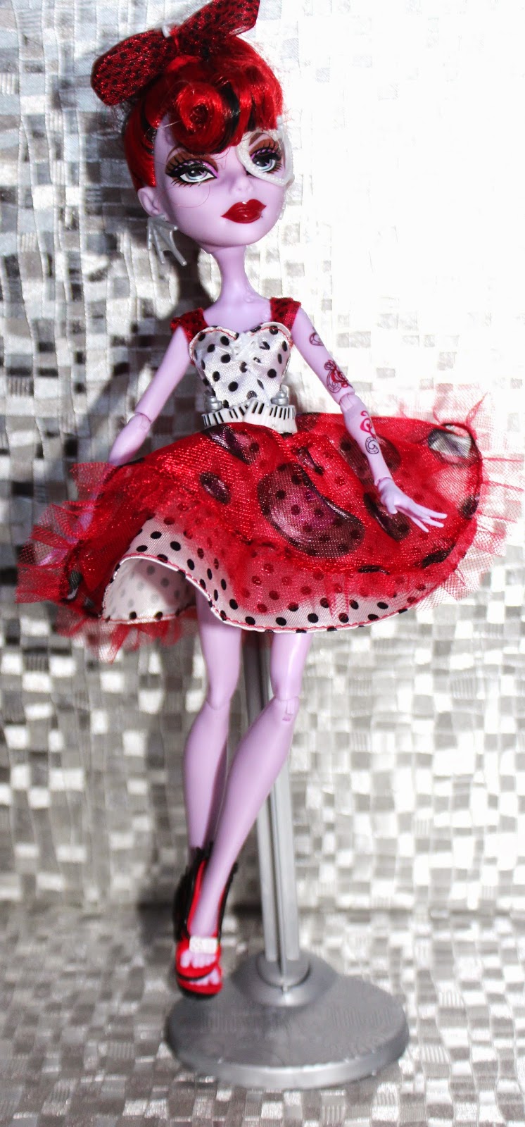 operetta dot dead gorgeous