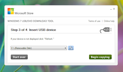 screenshot of windows 7 usb tool installation by www.ultimatechgeek.com