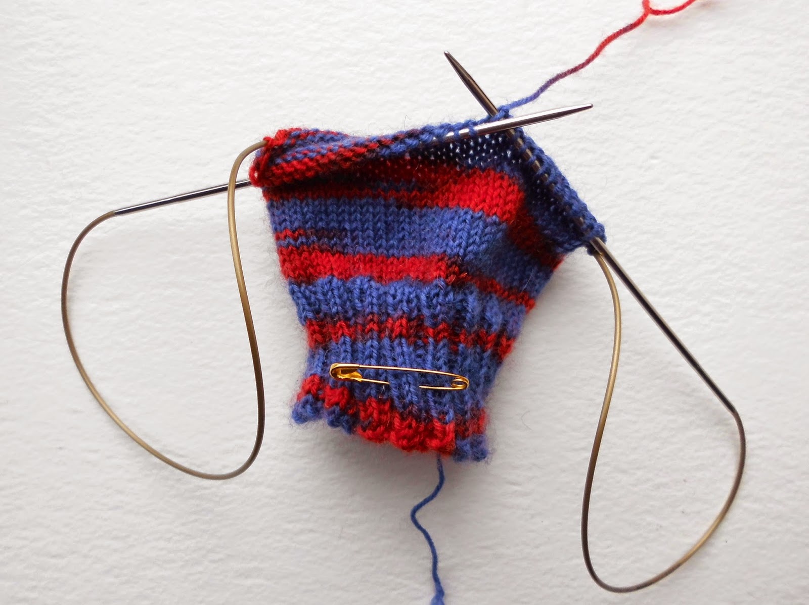 Winwick Mum Beginner sock knitting Sockalong needles