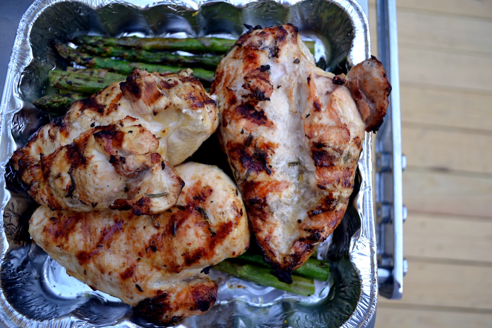 Hardly Housewives Rosemary Garlic Chicken