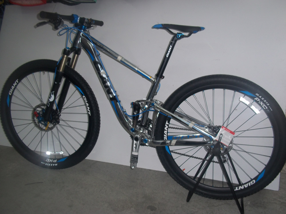 giant anthem x1 2011