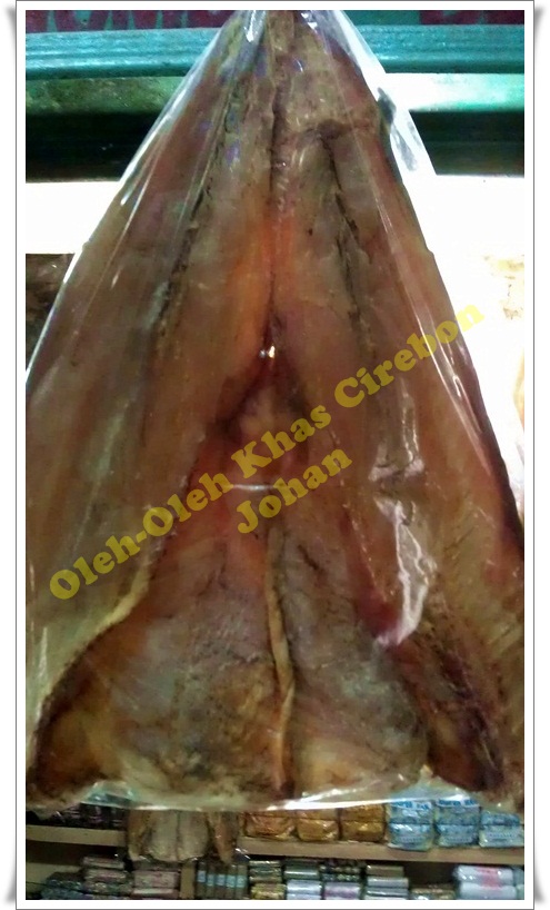 oleh oleh khas cirebon johan ikan jambal roti oleh oleh khas cirebon johan ikan jambal roti