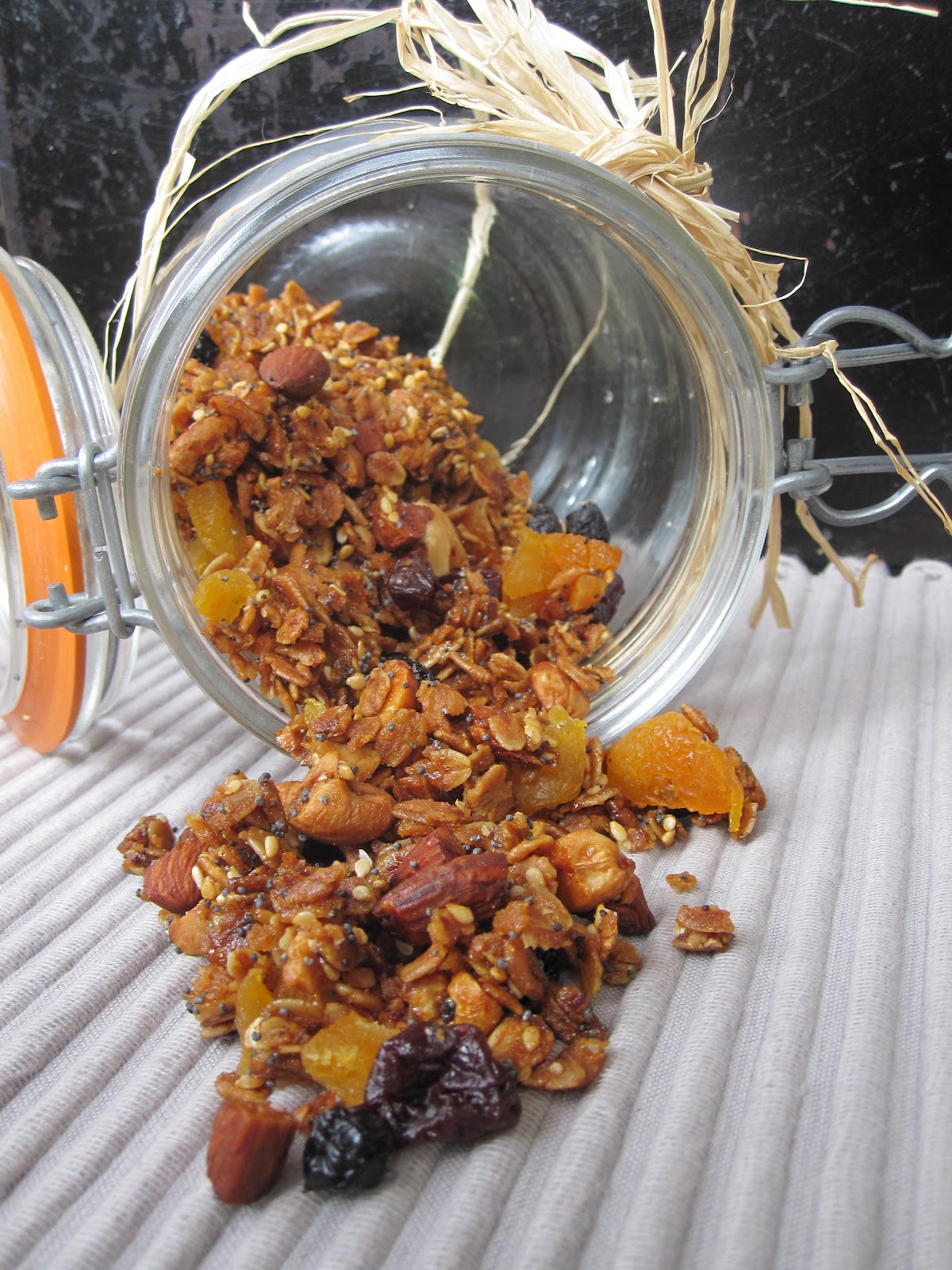 Tasty Pi Ottolenghi's Granola