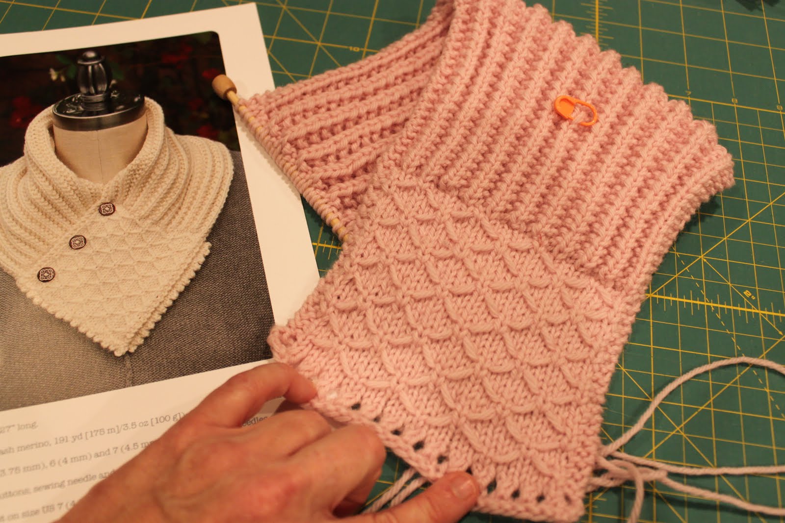Celtic Heart Knitting and Quilting: Quilted Lattice Ascot