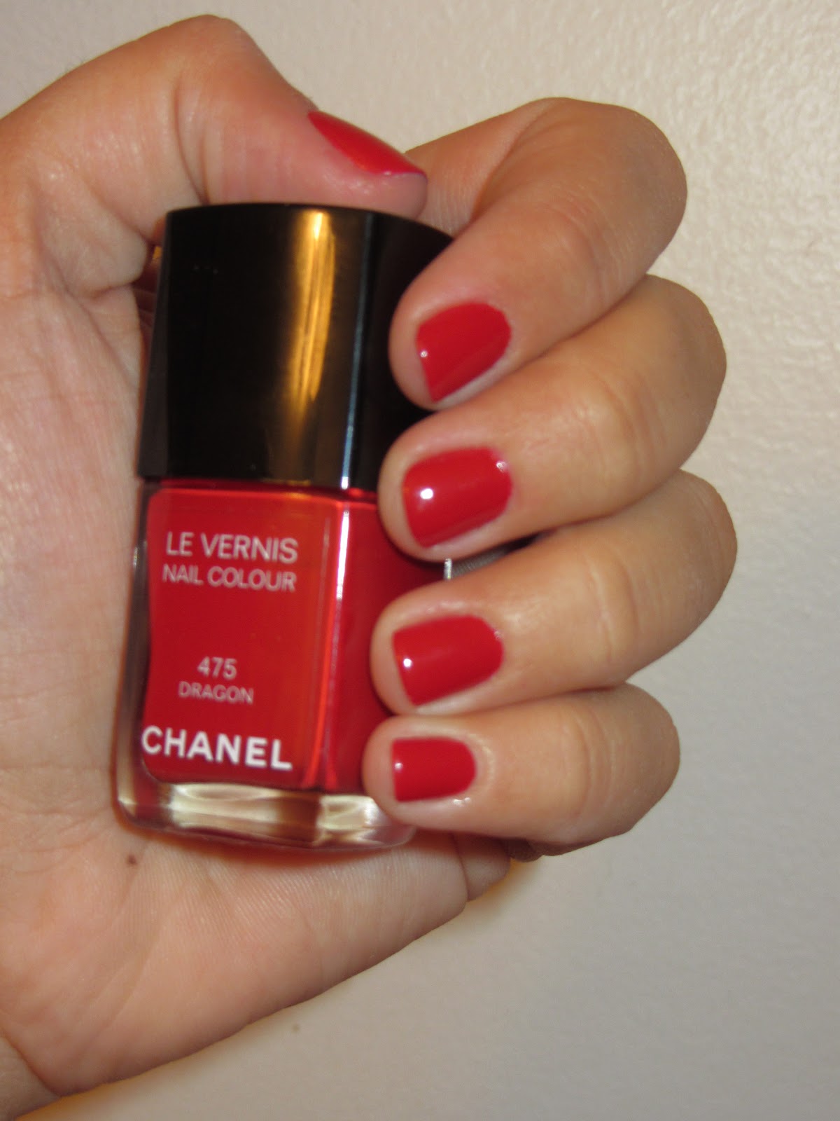 Chanel Dragon: Nail Polish Swatches and Review