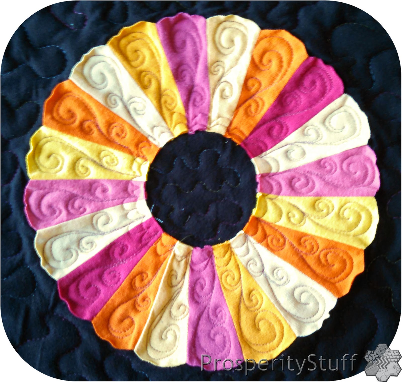 ProsperityStuff Quilts QuiltAsYouGo TShirt Dresden Plate