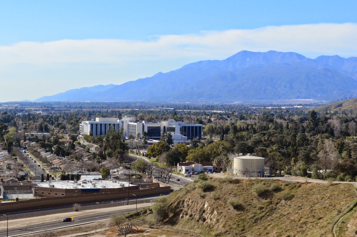 My Own 100 Hikes Hike 2015.011a Perris Hill Park, San Bernardino, CA
