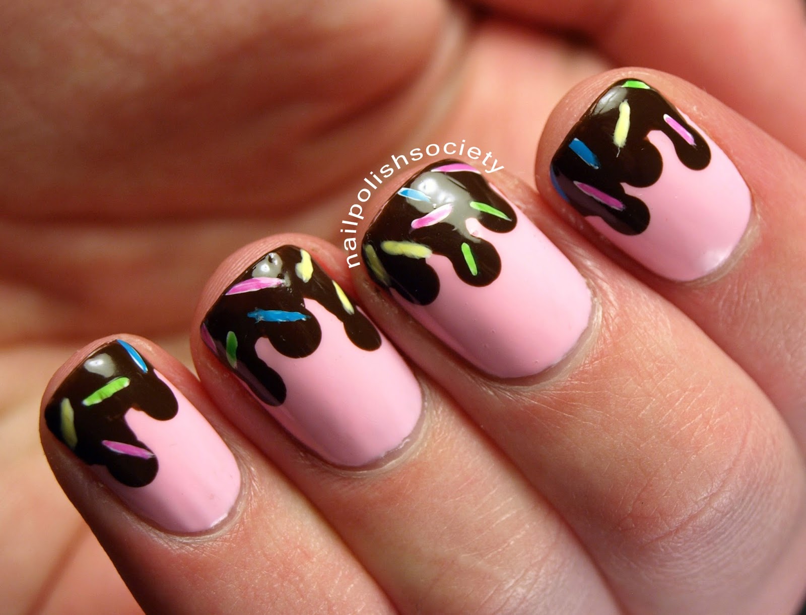 Chocolate Sauce and Sprinkles Nail Art Ideas - wide 4