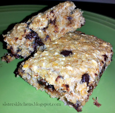 vegan chocolate chip cookie bars