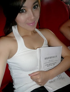 Edna Memiliki Pinggul Yang Seksi Pantat Yang Sekal Paha Yang Besar Dan Gempal Menggairahkan Edna Sangat Bersemangat Disekolahnya Edna Memiliki Pinggul Yang Seksi Pantat Yang Sekal Paha Yang Besar Dan Gempal Menggairahkan Edna Sangat Bersemangat Disekolahnya