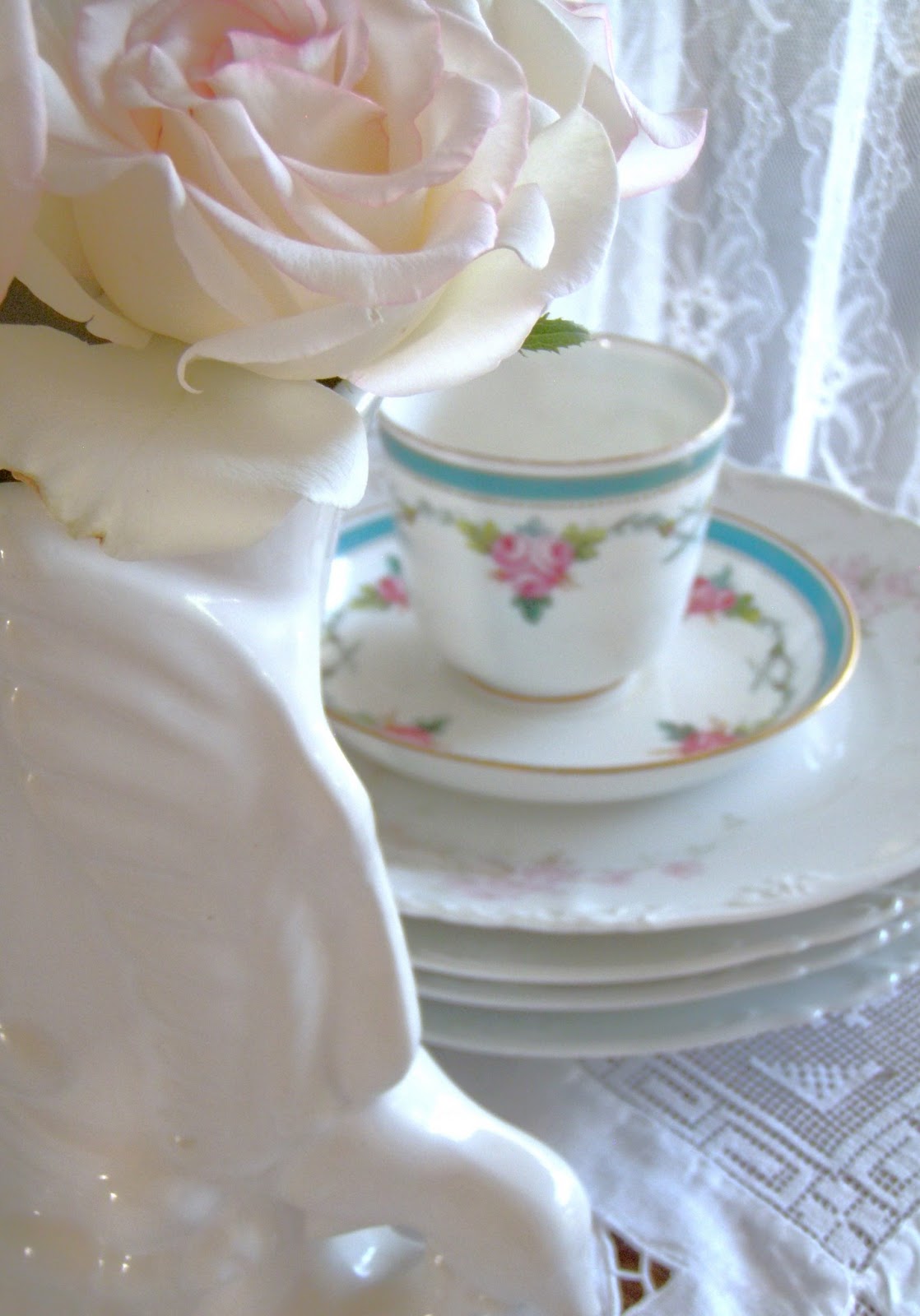 Cabin & Cottage, etc. Teacups & Roses
