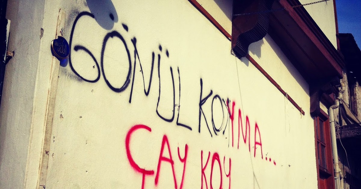 KaKnÜs�Ün GüZ DeFtErİ.. "Çayın kalabalıkla arası iyidir; kahve