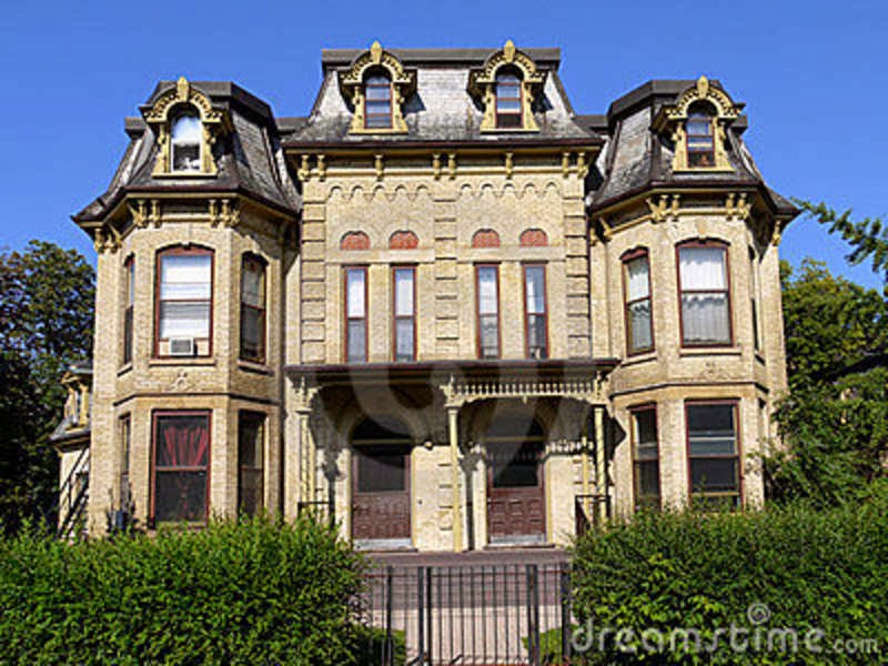Madame Macabre: Viejas casas victorianas.