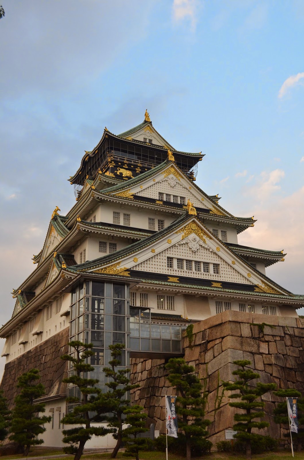 Osaka, Japan Day 6 - Aquarium Kaiyukan, Osaka Castle, Dotonbori | JACQSOWHAT: Food. Travel ...