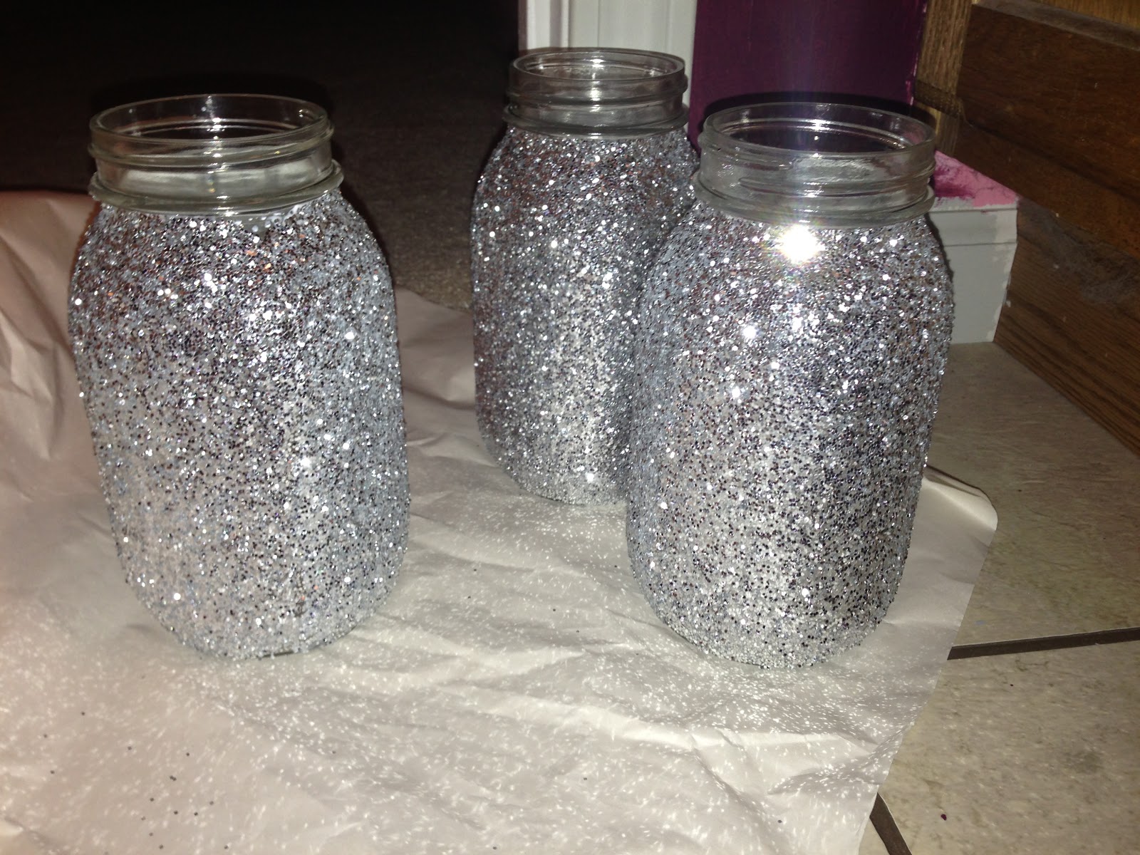 Like A Dime DIY Glitter Mason Jars