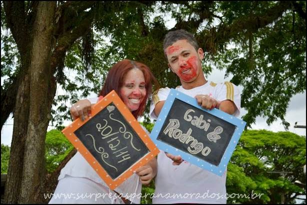 e-session noivos fotos coloridas com tinta