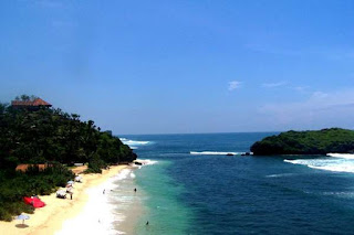 pantai sadranan wonosari