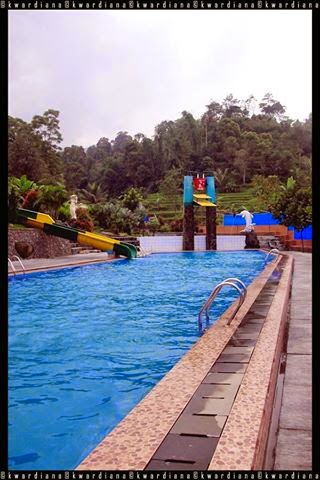 Wisata Purwakarta Foto Foto Kolam Renang Cihanjawar