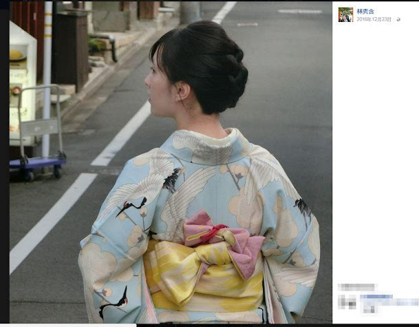 作家林奕含輕生後,決定不出版她小說的寶瓶出版社長朱亞君稱因遭受網路霸凌,有意跳樓,後被警消聯手救下。 作家林奕含輕生後,決定不出版她小說的寶瓶出版社長朱亞君稱因遭受網路霸凌,有意跳樓,後被警消聯手救下。