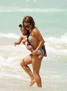 The R&B singer Christina Milian with her daughter Violet in Miami Beach The R-B singer, Christina Milian, her daughter Violet, Miami, Miami Beach, Miami Beach hotels, Miami luxury Hotels, Travel in Miami, Travel to Miami Beach, Travel to Miami luxury hotel, Travel to Miami tour