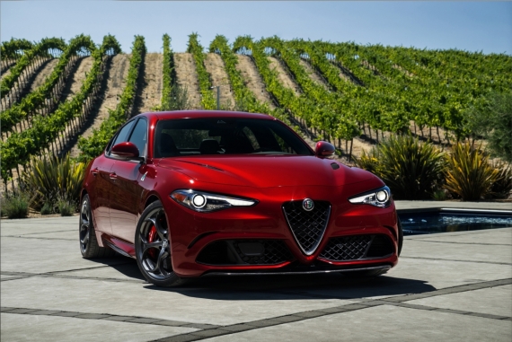 The Latest Review of 2017 Alfa Romeo Giulia Quadrifoglio 