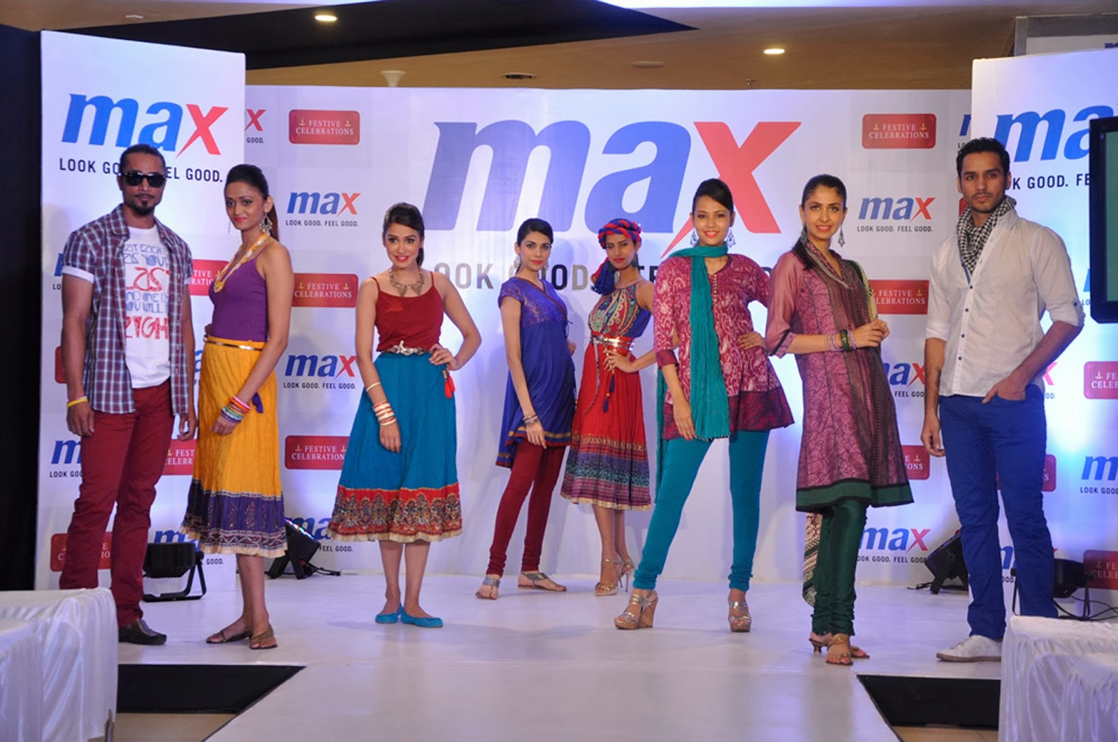 Balika Vadhu Stars Siddharth Shukla Toral Rasputra Unveil The New Collection Starfriday Checkout these cute romantic moments between siddharth shukla (shiv) & toral rasputra (anandi) in colors serial balika vadhu. starfriday wordpress com