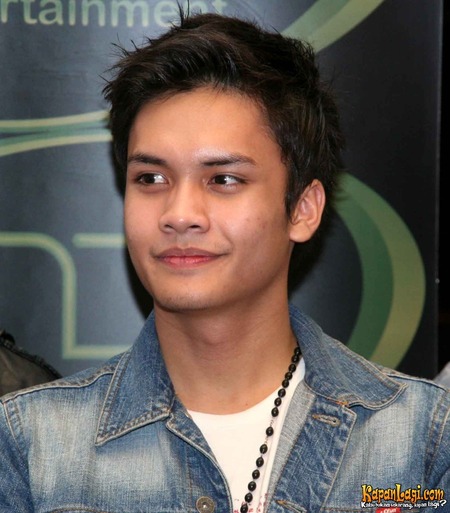 Stαy Strσng♥: November 2011