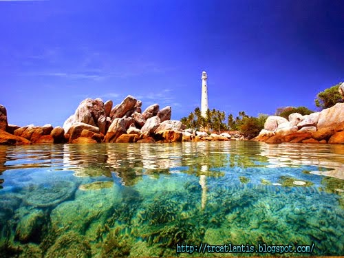 Mercusuar Pulau Lengkuas, Belitung