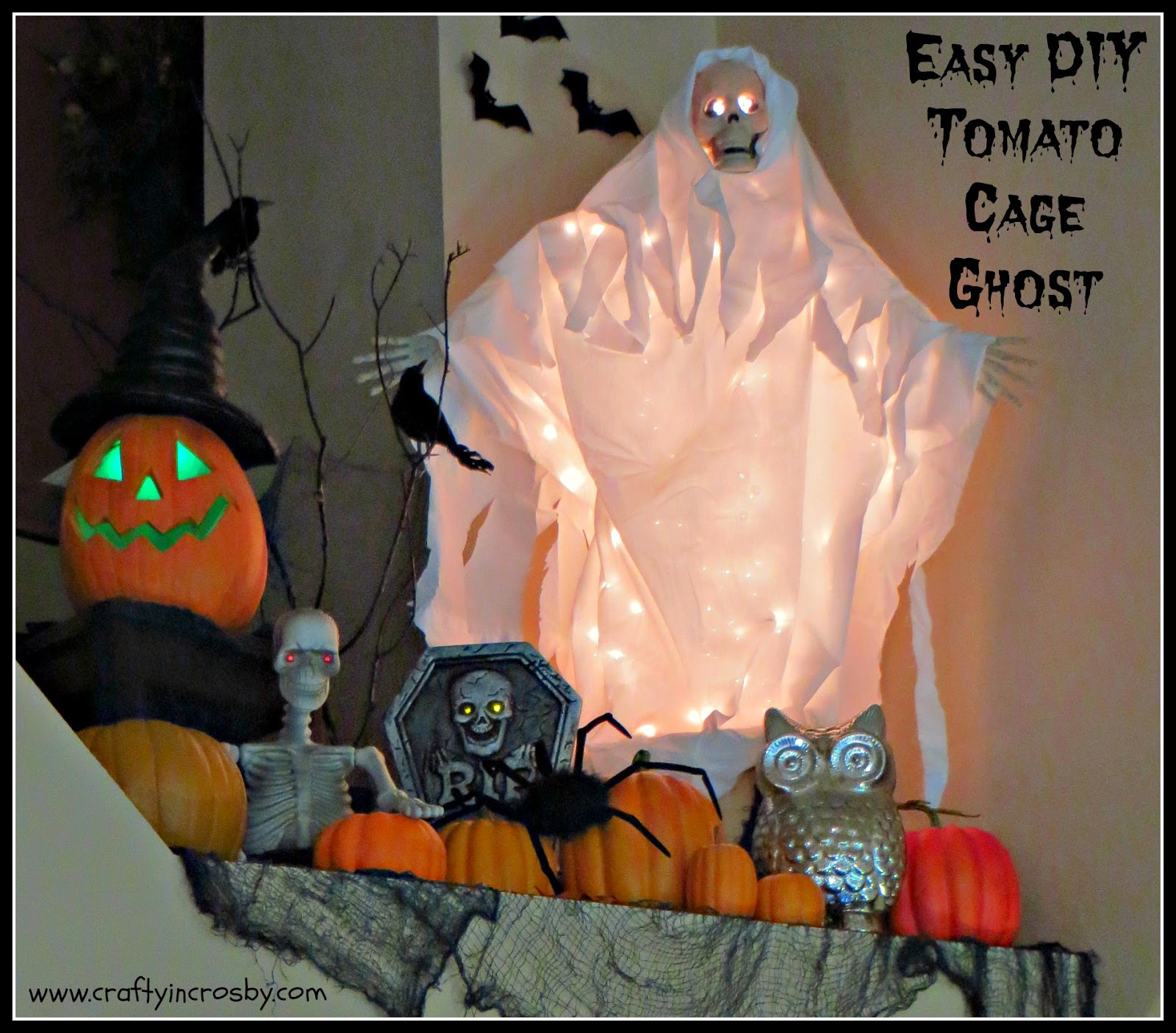 Spooky Halloween Decorations, creepy Halloween, Halloween DIY, tomato cage ghost, Dollar Tree