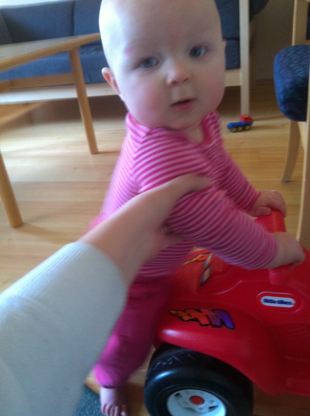 Sjuksköterska, fru och mamma till julia : april 2012