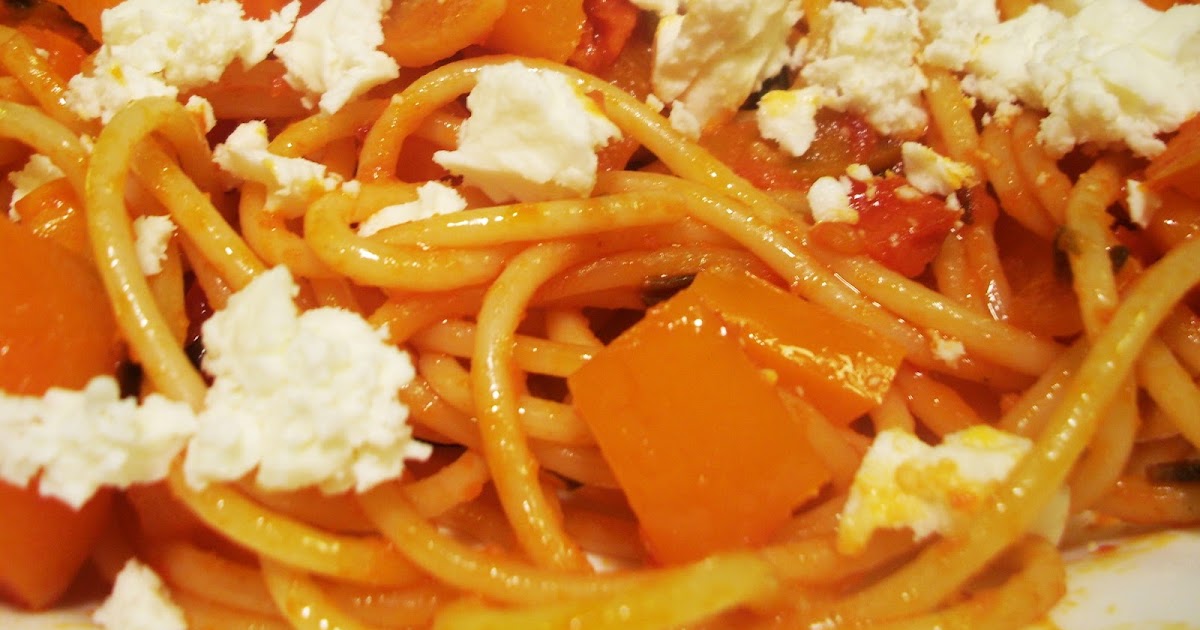 Veggie Horizons Pasta in Bell Pepper Wine Sauce with Feta and Roasted