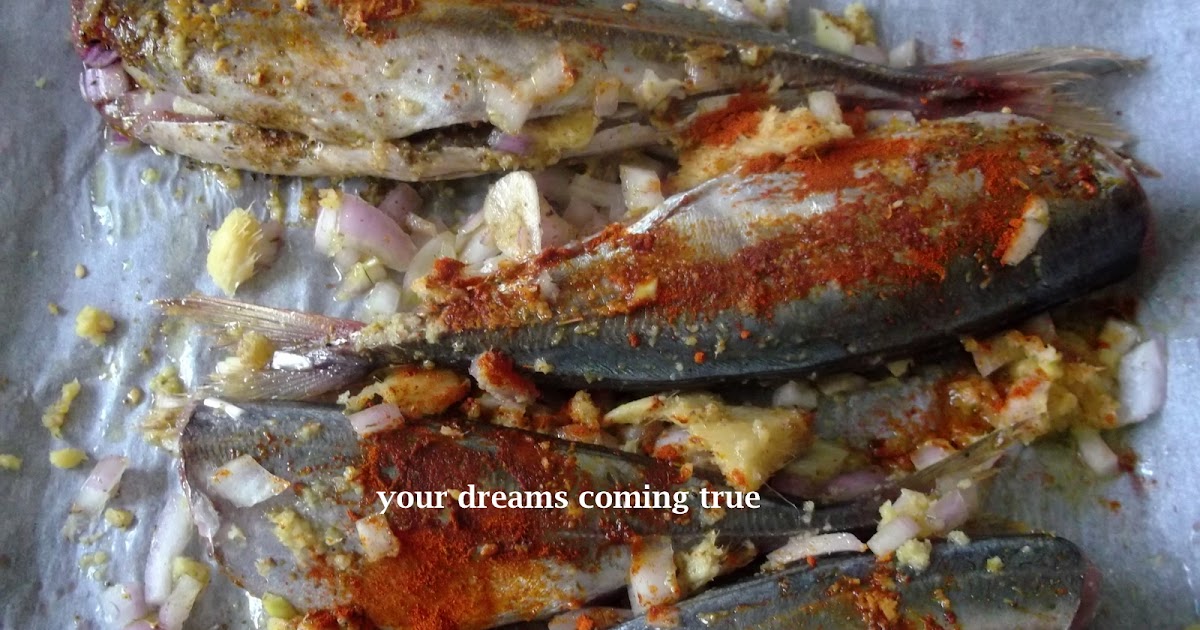 Baked Baby Mackerel With Onions/Garlc/Ginger And Za'atar