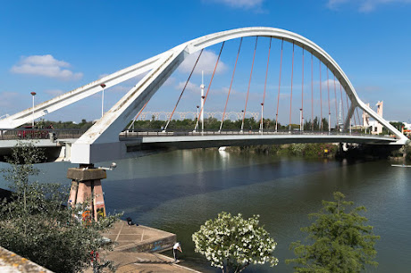 PUENTE DE LA BARQUETA