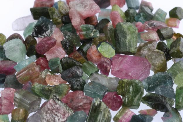 Cláudia Grisi Numerologa e taróloga As pedras e suas funções... parte I