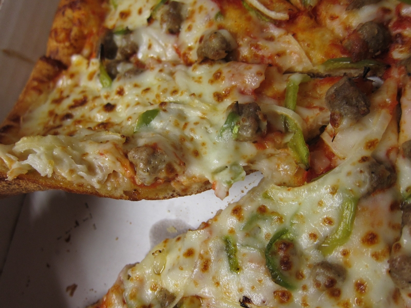Review Papa John's Sausage, Peppers, and Onions Pizza Brand Eating