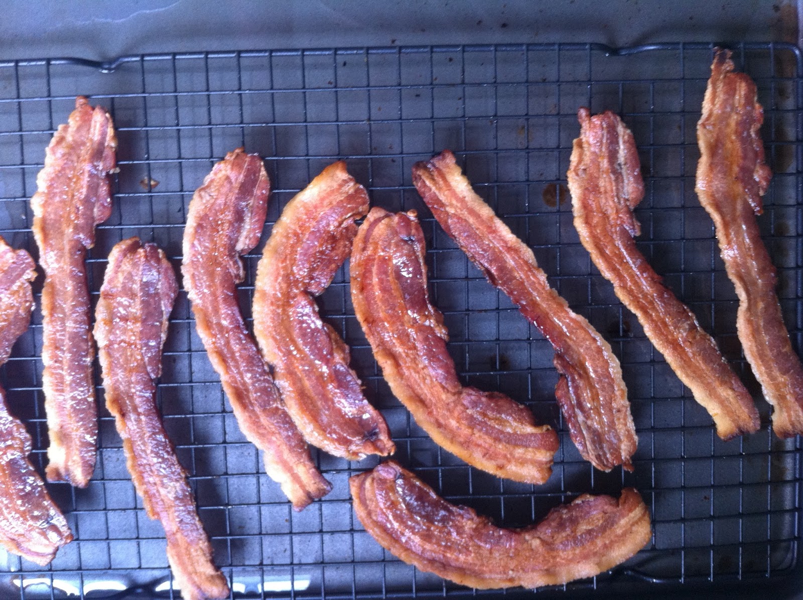 BAKER/MAKER oven fried bacon... the easiest way to cook bacon with the