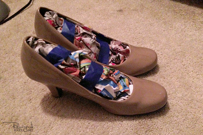 Sea Rewynd Make Make It Monday Gold &amp; Glitter Shoes