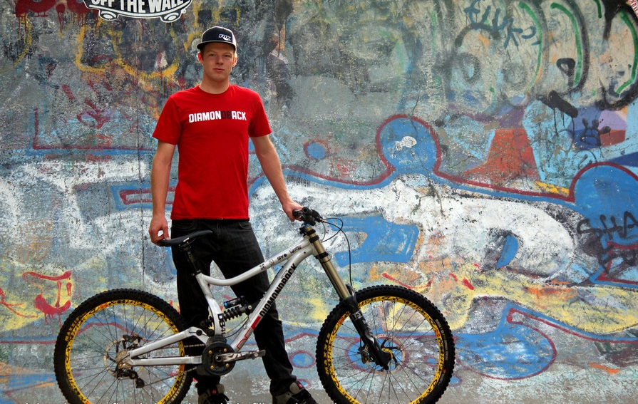 diamondback downhill bike