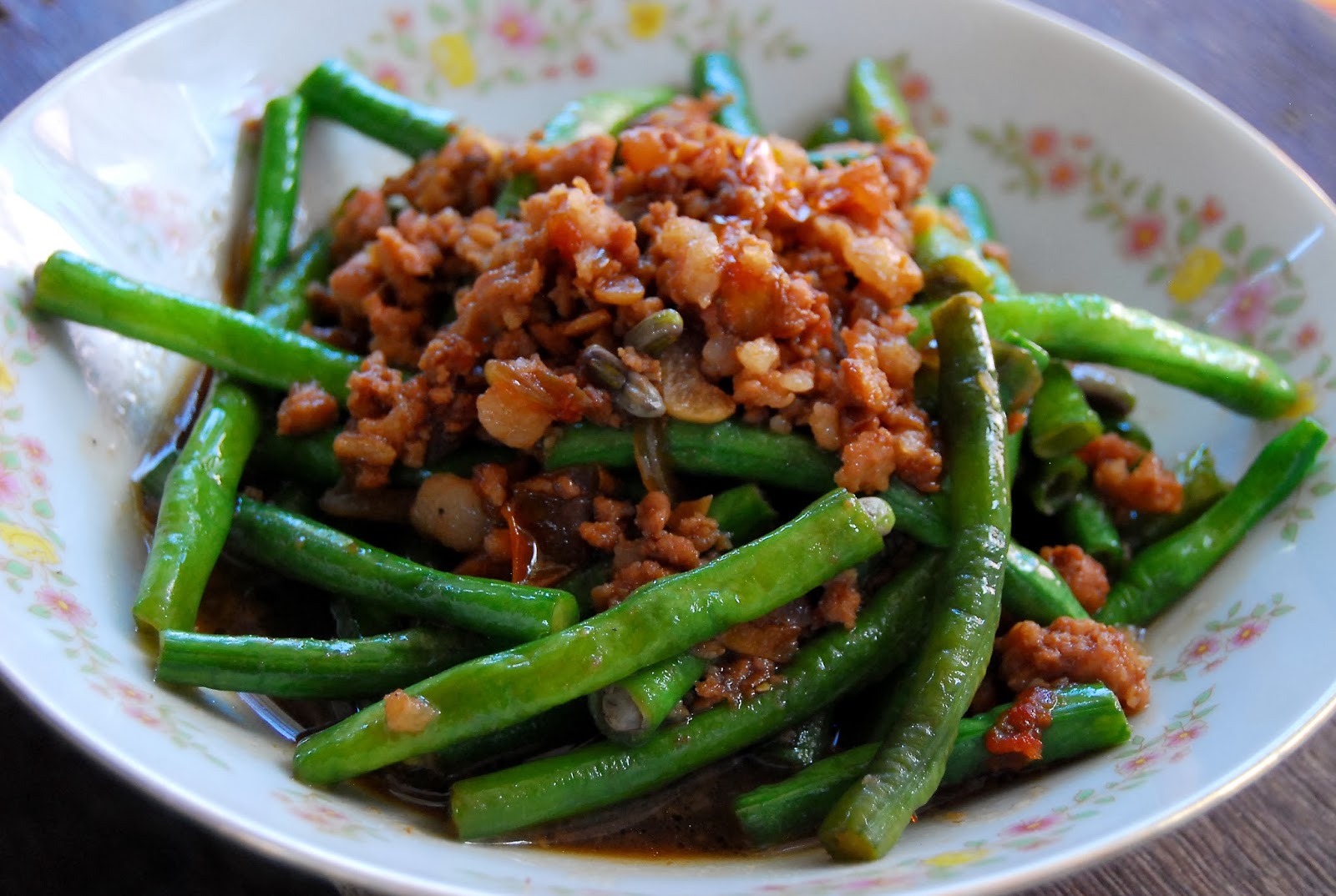 Dads Can Cook Too Sauteed String beans (Ginisang Sitaw)