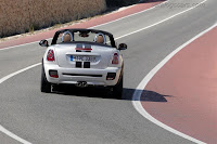 MINI-Roadster-2012-800x600-wallpaper-01-28.jpg