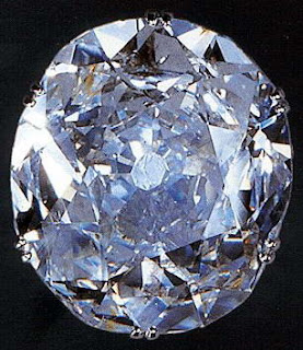 http://3.bp.blogspot.com/-W8mi7yF_mo8/TcIqlC382aI/AAAAAAAAPNs/0IlRgvtzP7M/s1600/koh-i-noor-diamond.jpg