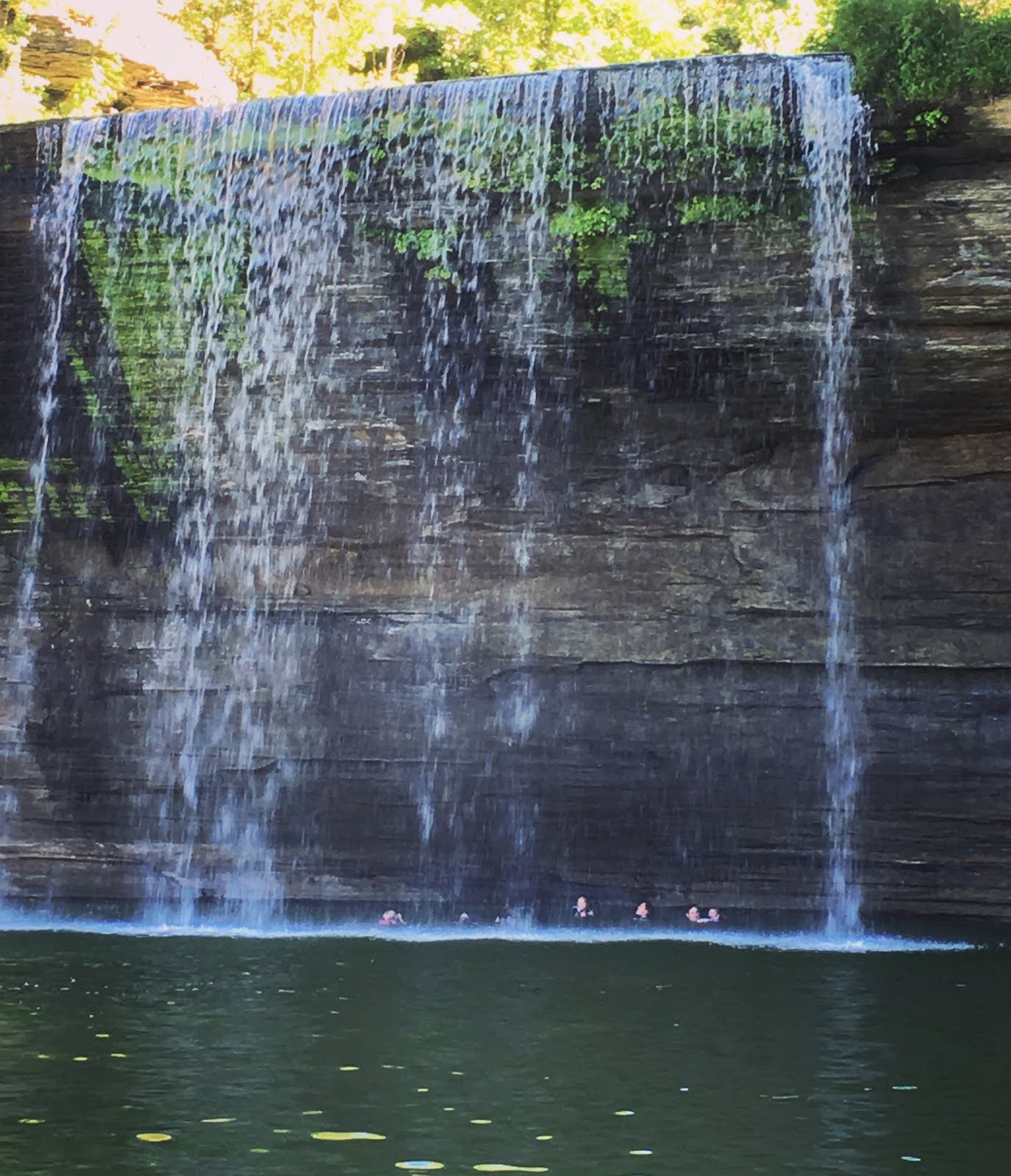 Magnolia Mamas Lake Cumberland {76 Falls} Houseboat Trip Part 3