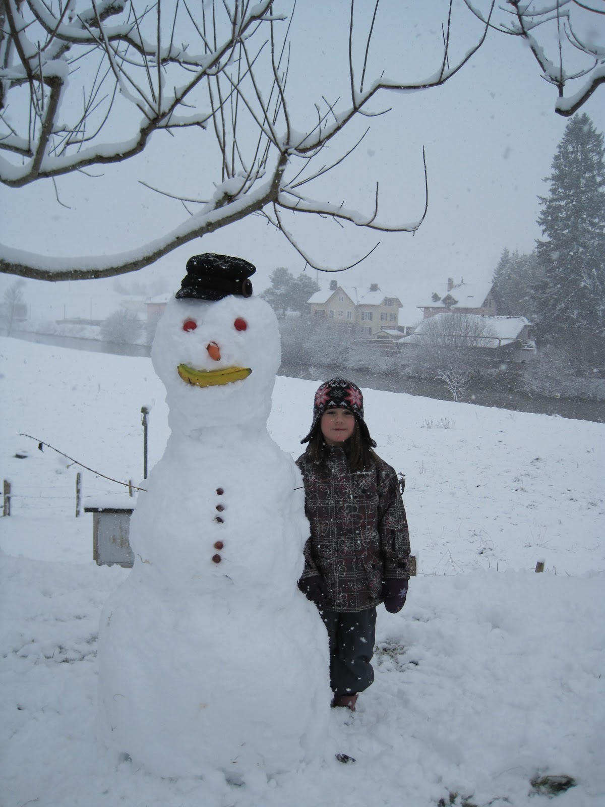 Paysage de Travers sous la neige, et mon bonhomme de neige accompagnÃ© ...
